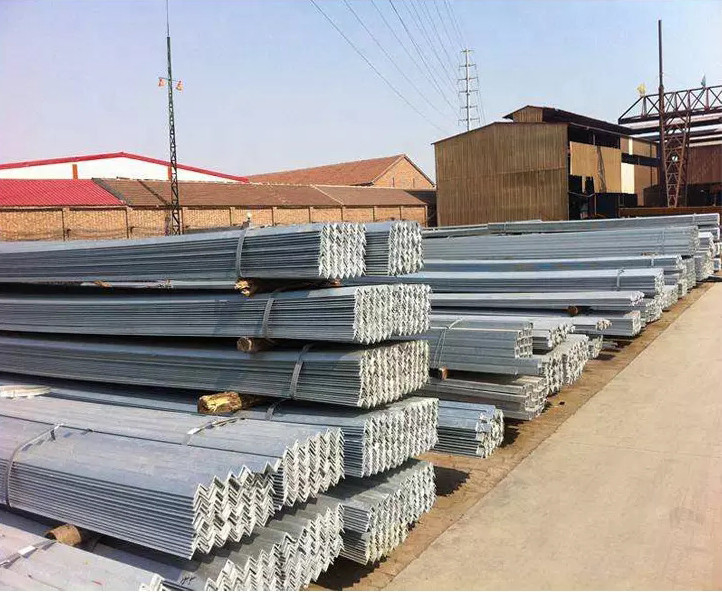 EN ASTM 50x50x5 Angle Bar Stainless Steel 304 Hot Rolled For Transmission Tower