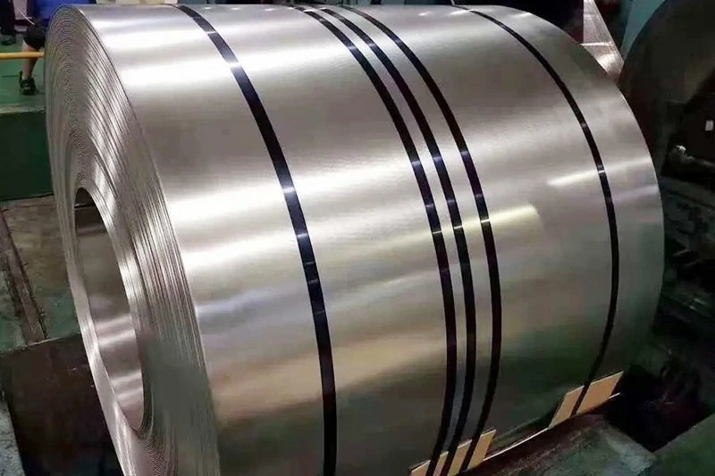Aisi Astm Jis Stainless Steel Coil 403 201 304 Cold Rolled For Decoration 2b Surface